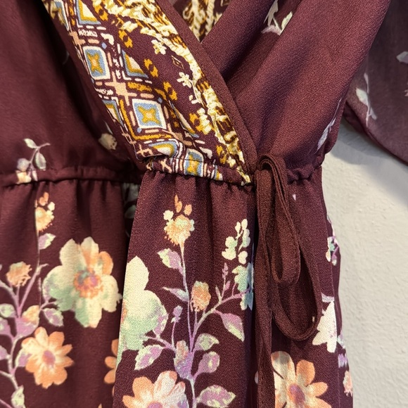 Romper sz S by Xhiliration - Picture 5 of 7